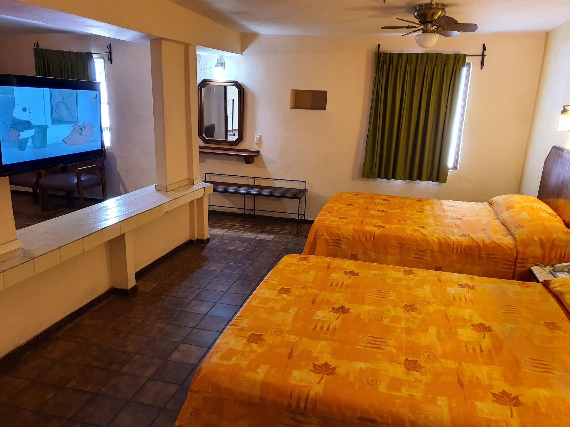 Hotel Suites Kino Hermosillo Exterior foto